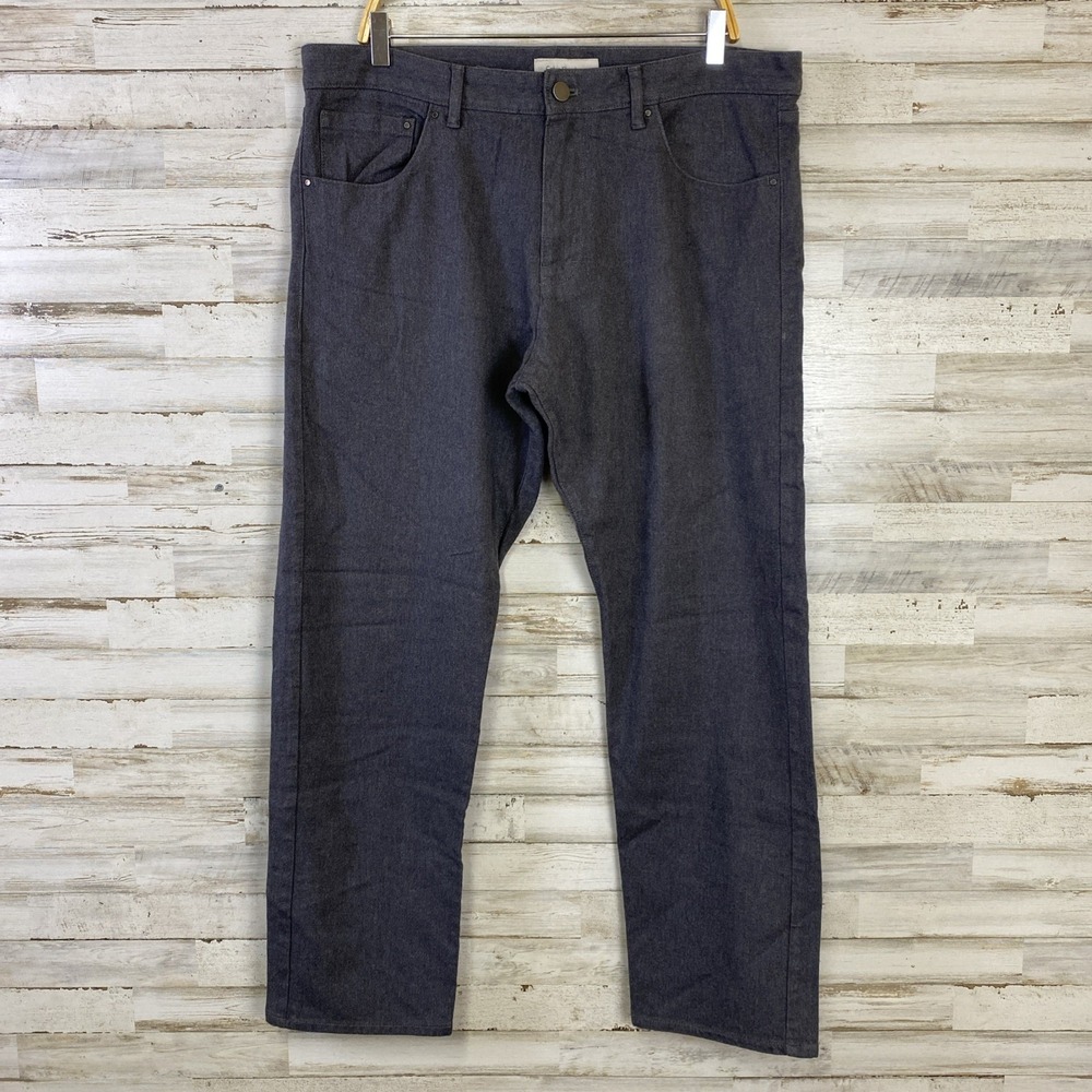 Calvin Klein Jeans Pants Men 38x32 (measures 30.5") Gray Straight Chino Trouser